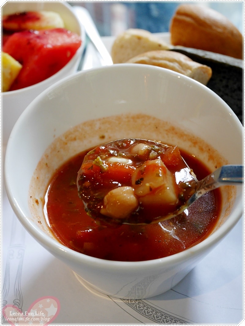 20251027_-195 20251027_-195