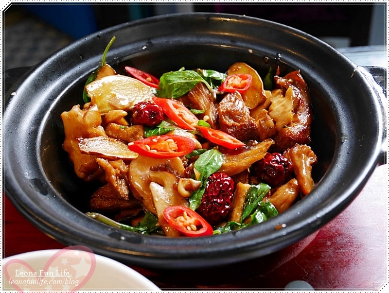 20251027_-201 20251027_-201