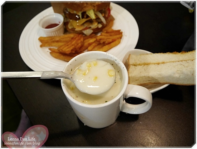 20251027_-276 20251027_-276