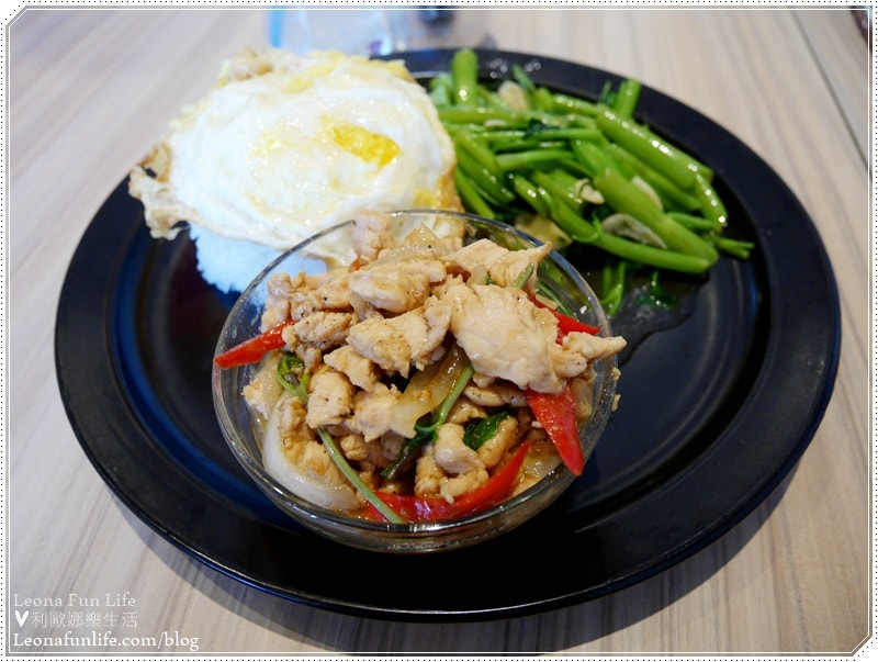 20251027_-37 20251027_-37