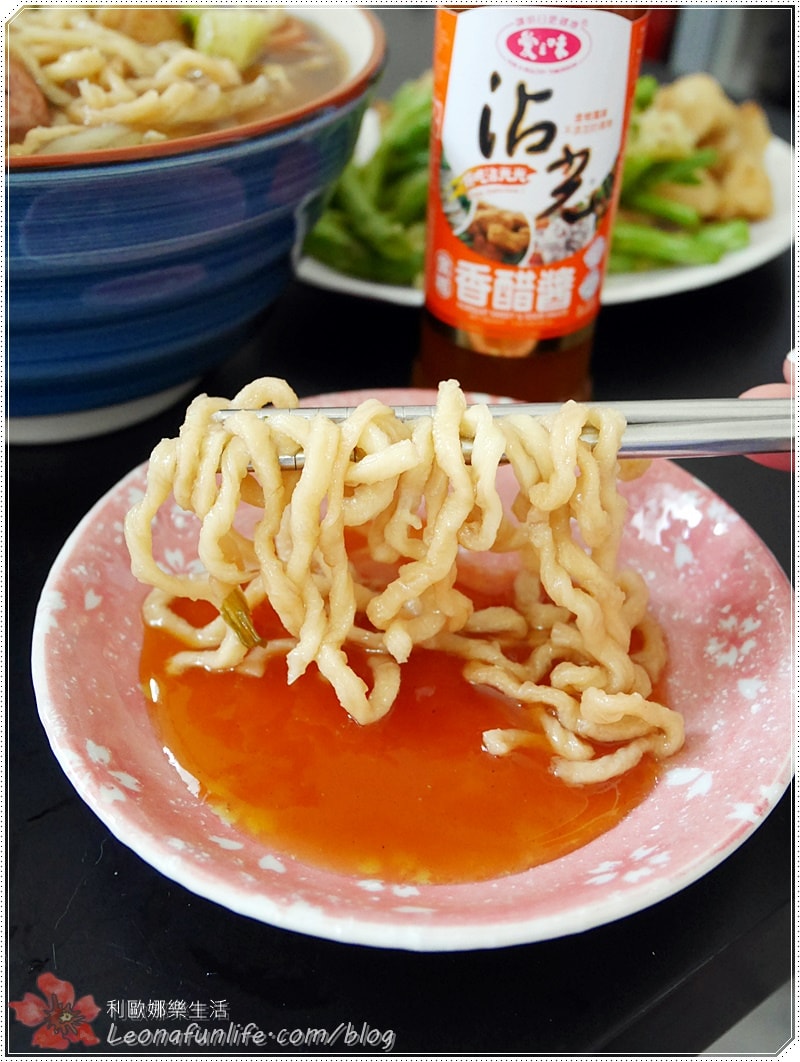 20251027_-370 20251027_-370