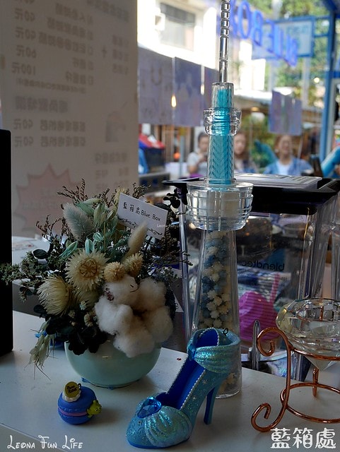 20251027_-300 20251027_-300