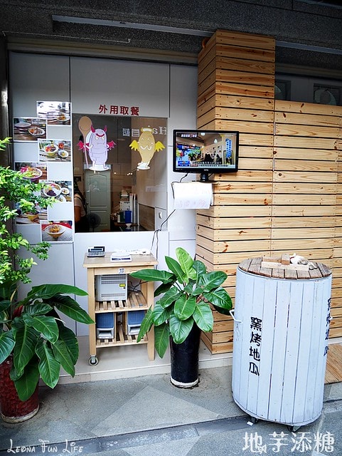 20251027_-325 20251027_-325