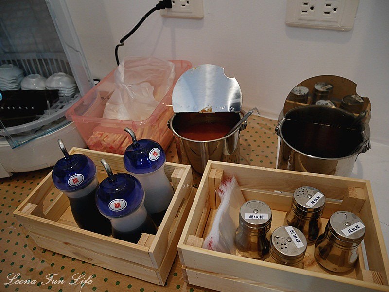 20251027_-47 20251027_-47