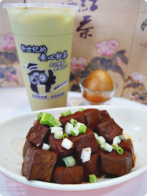 20251027_-302 20251027_-302