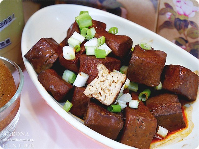 20251027_-304 20251027_-304