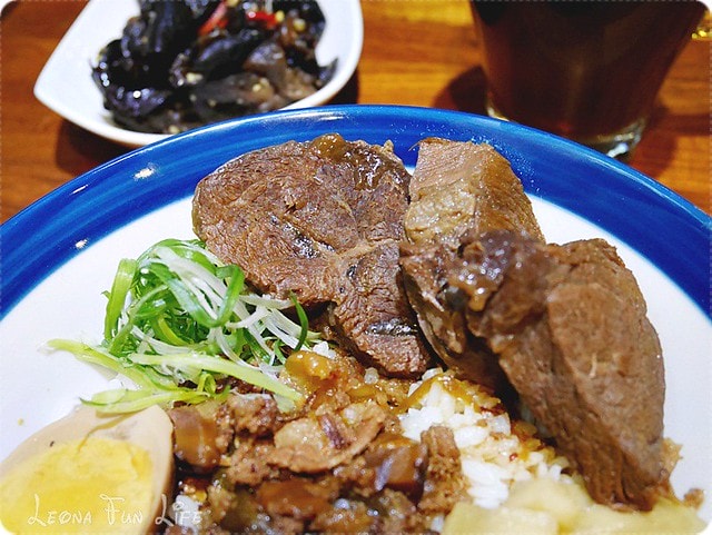 20251027_-35 20251027_-35