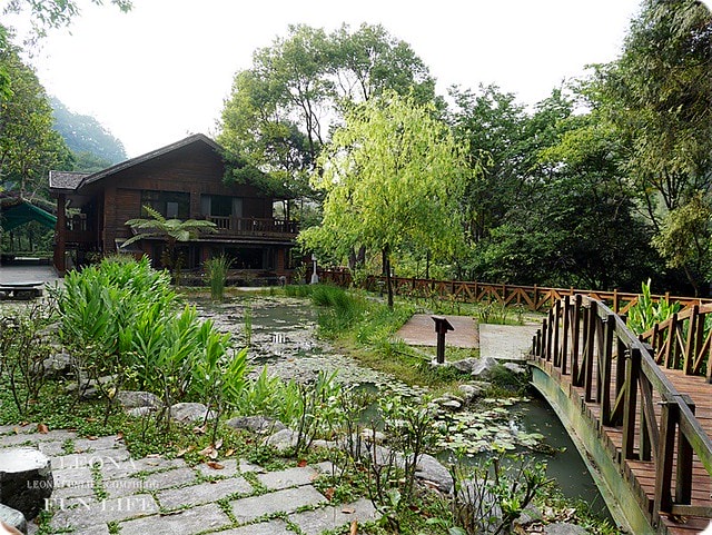 20251027_-18 20251027_-18