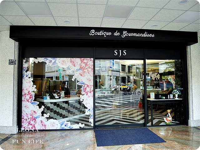 20251027_-180 20251027_-180