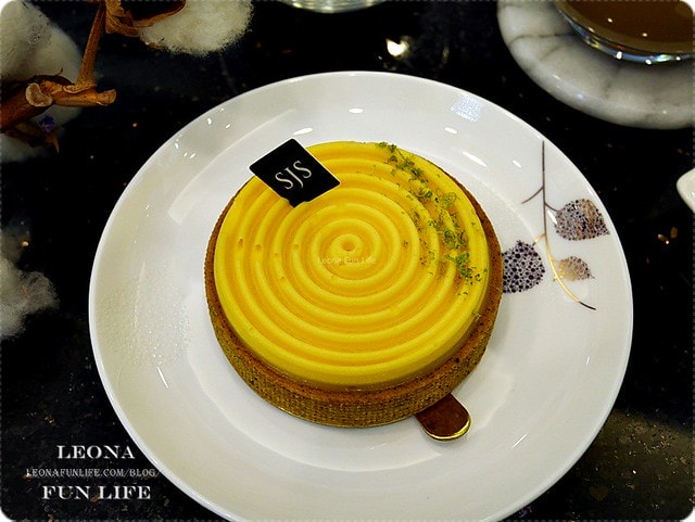 20251027_-189 20251027_-189