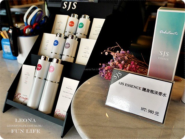 20251027_-207 20251027_-207