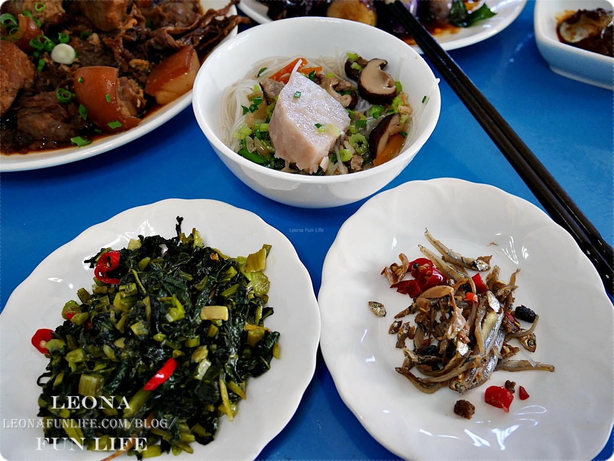 20251027_-264 20251027_-264