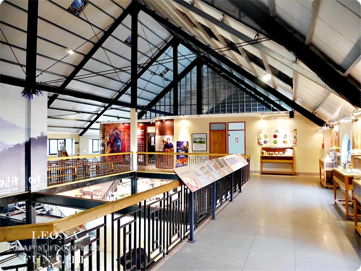 20251027_-102 20251027_-102