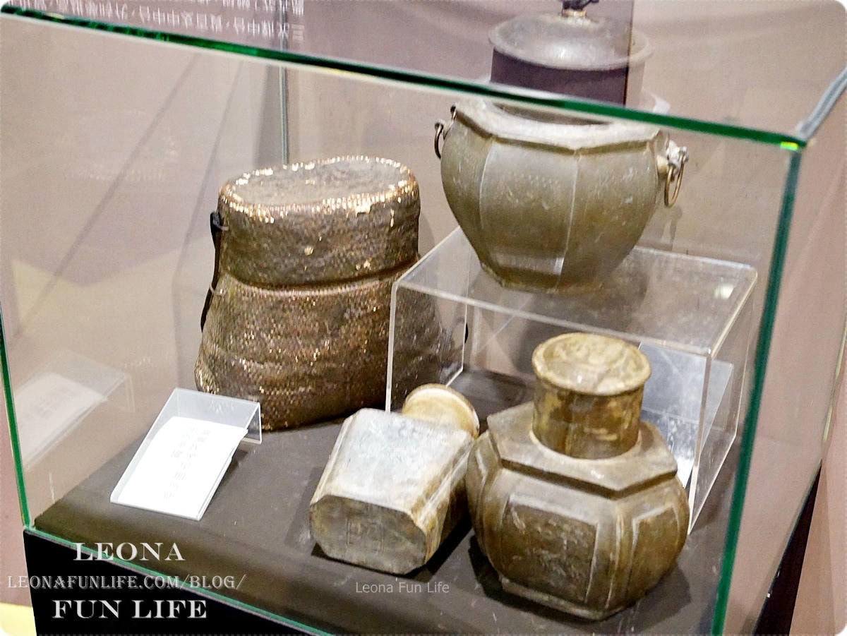 20251027_-115 20251027_-115