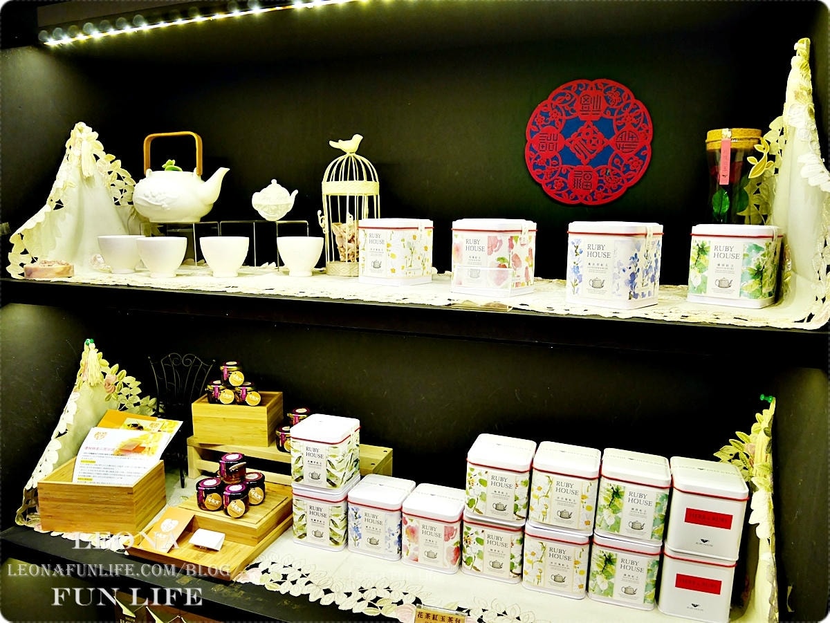 20251027_-123 20251027_-123