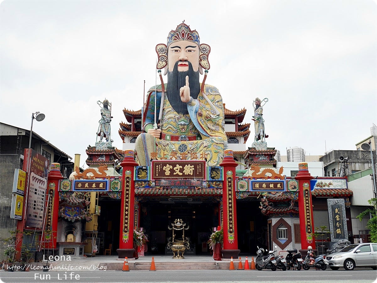 20251027_-194 20251027_-194