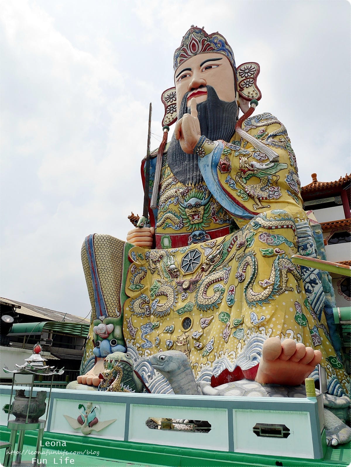 20251027_-212 20251027_-212