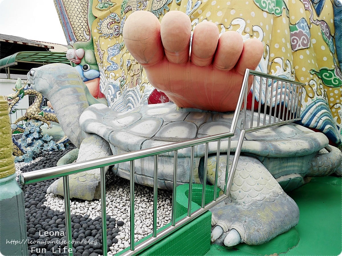 20251027_-214 20251027_-214