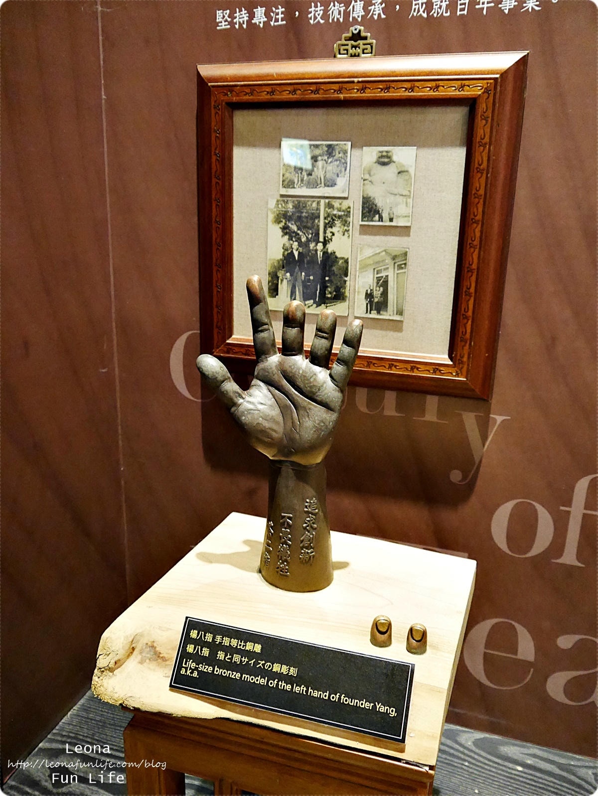 20251027_-225 20251027_-225