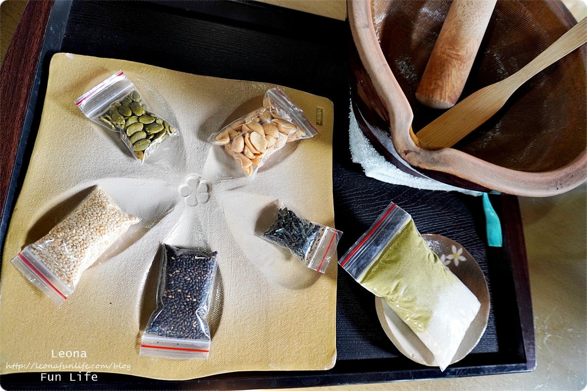 20251027_-158 20251027_-158