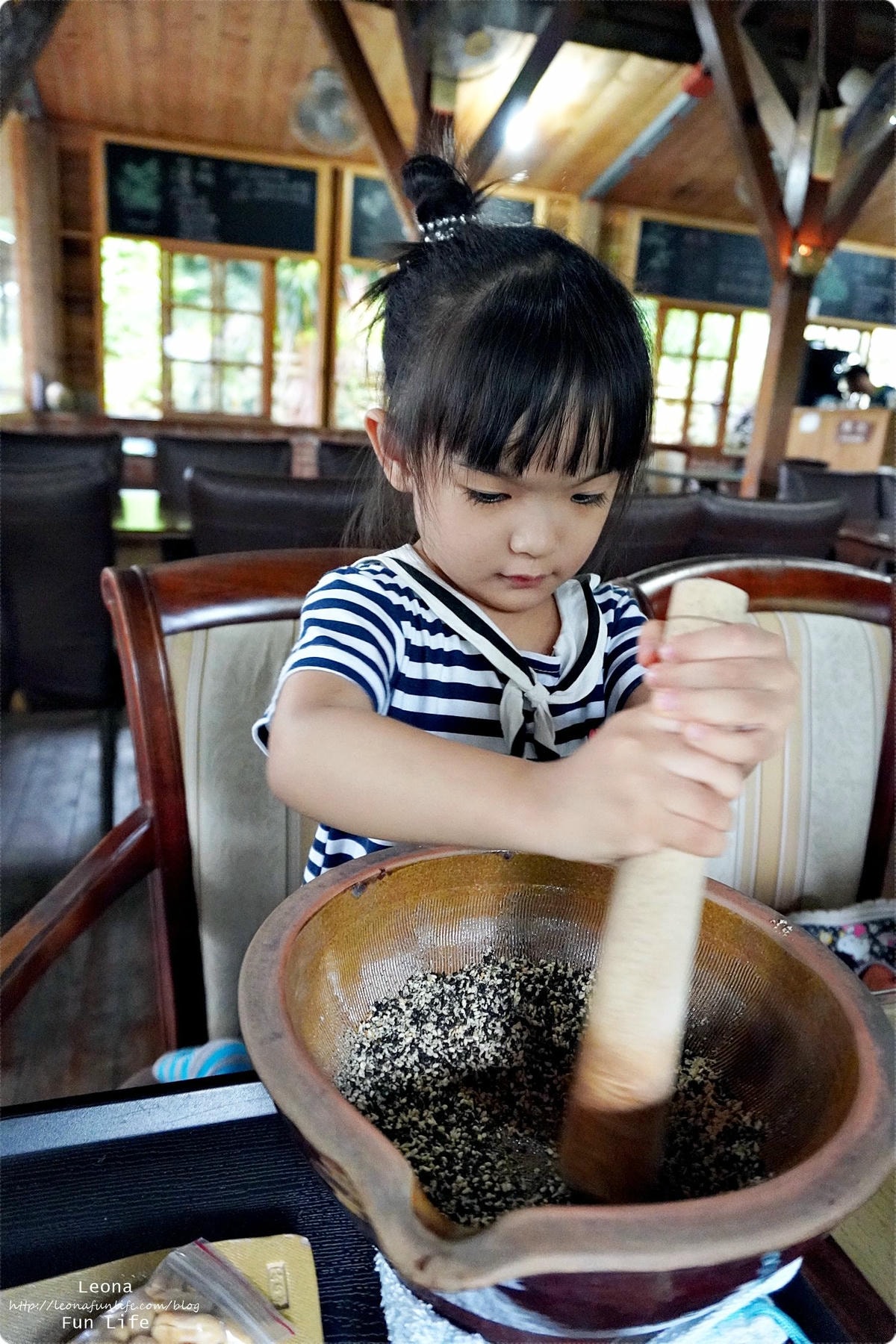 20251027_-159 20251027_-159