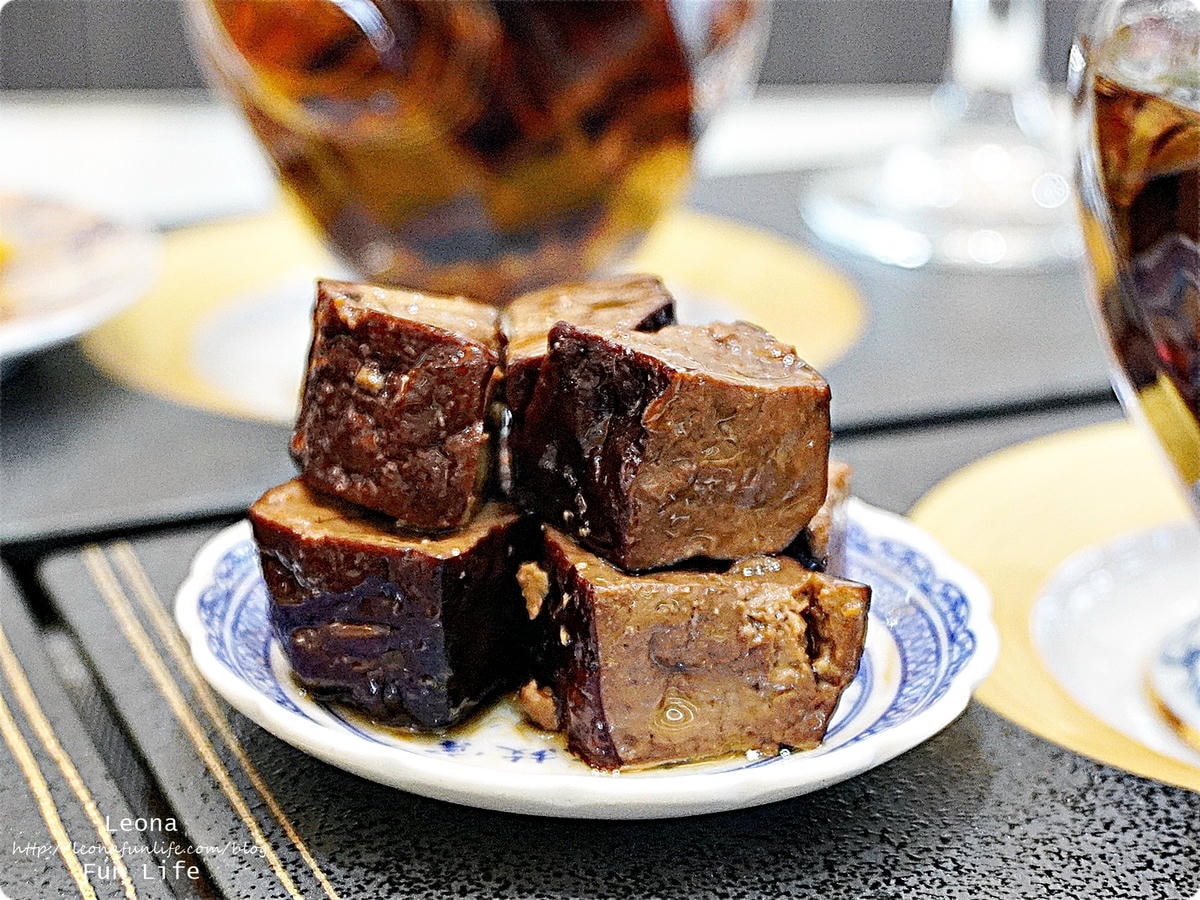 20251027_-206 20251027_-206