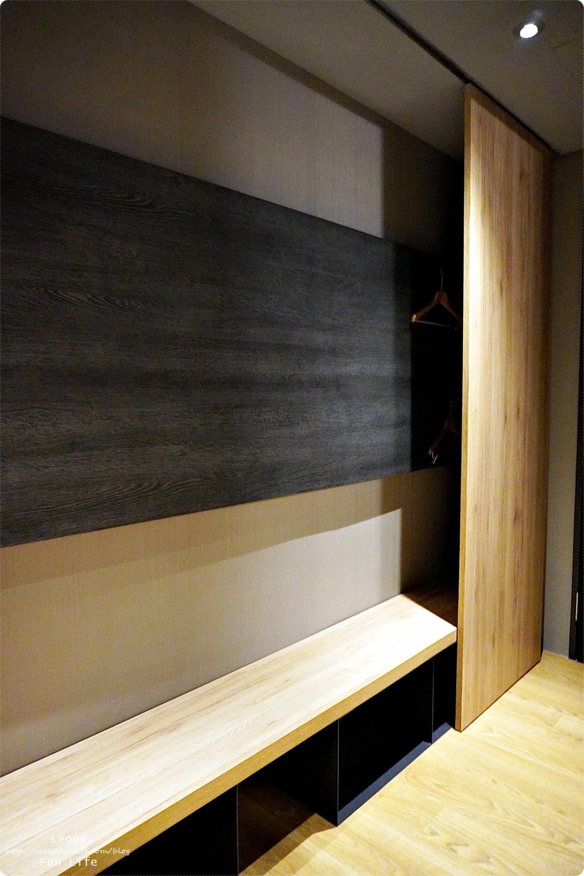 20251027_-232 20251027_-232