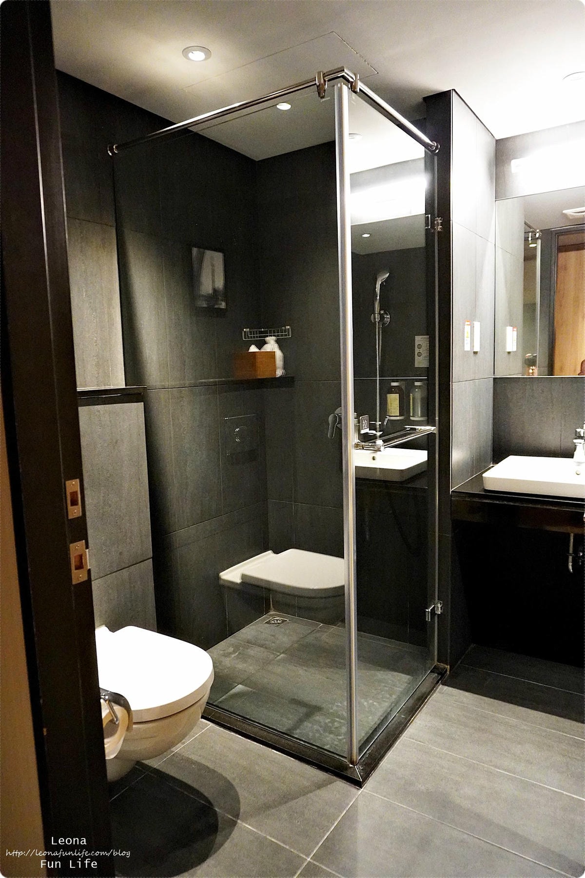 20251027_-240 20251027_-240