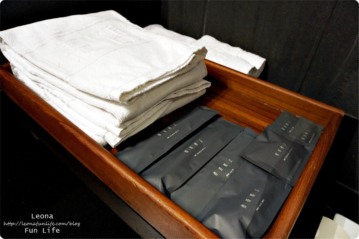 20251027_-241 20251027_-241