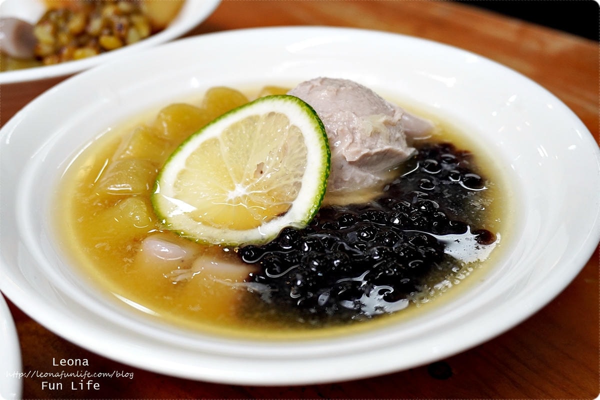 20251027_-318 20251027_-318