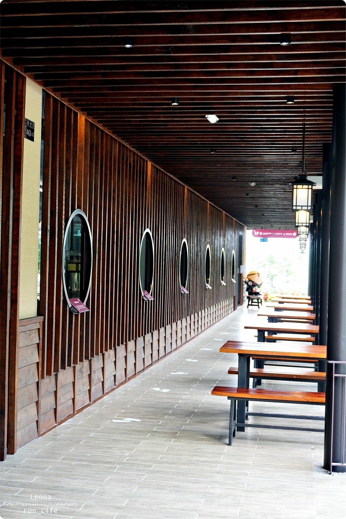 20251027_-245 20251027_-245