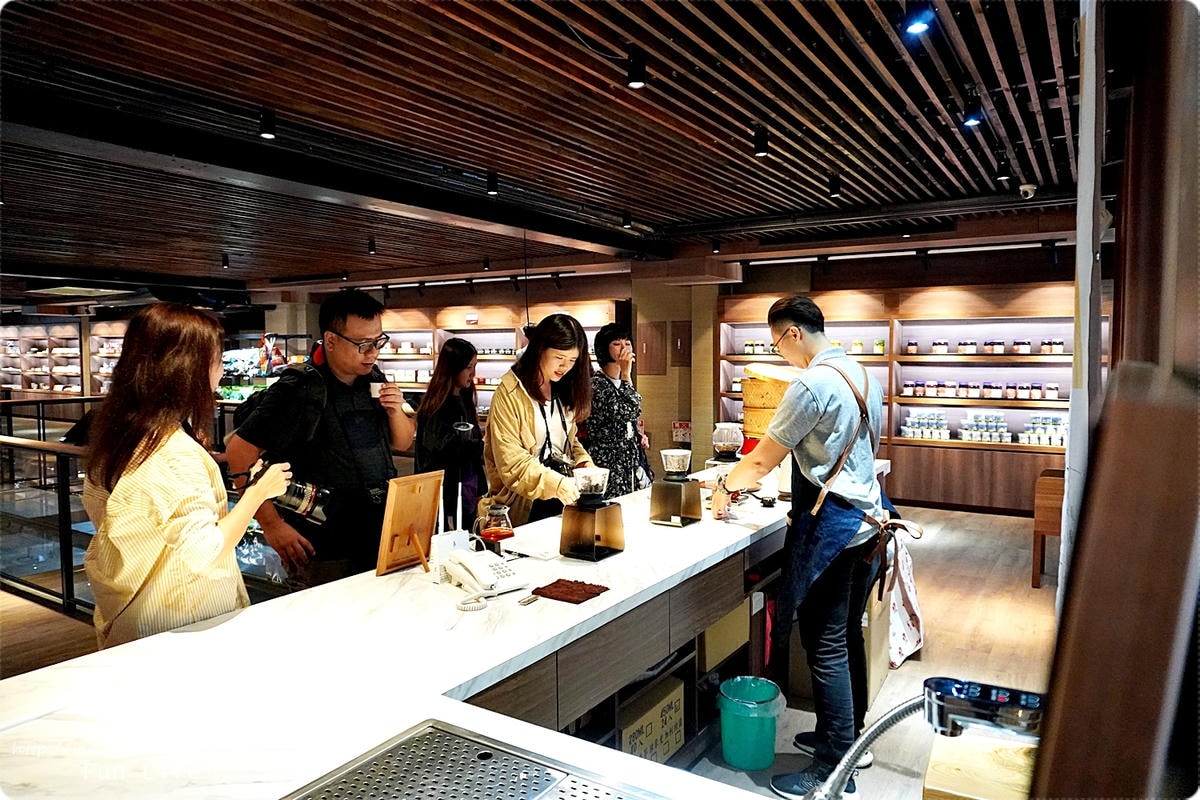 20251027_-253 20251027_-253