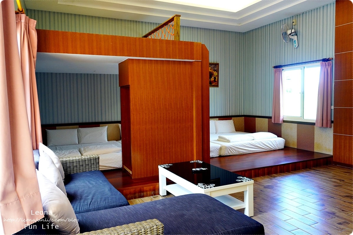 20251027_-242 20251027_-242