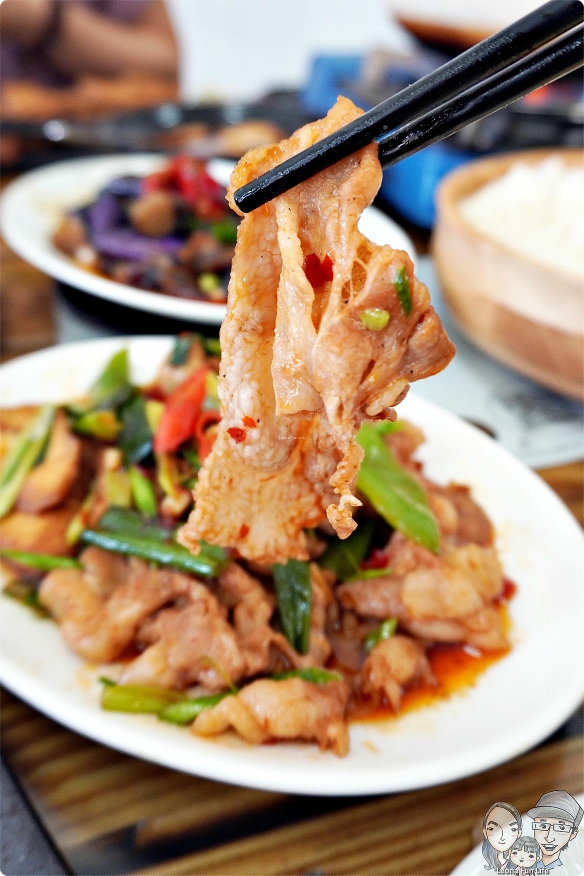 20251027_-155 20251027_-155