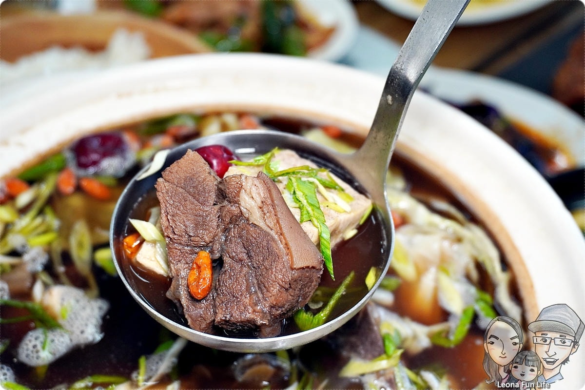 20251027_-166 20251027_-166