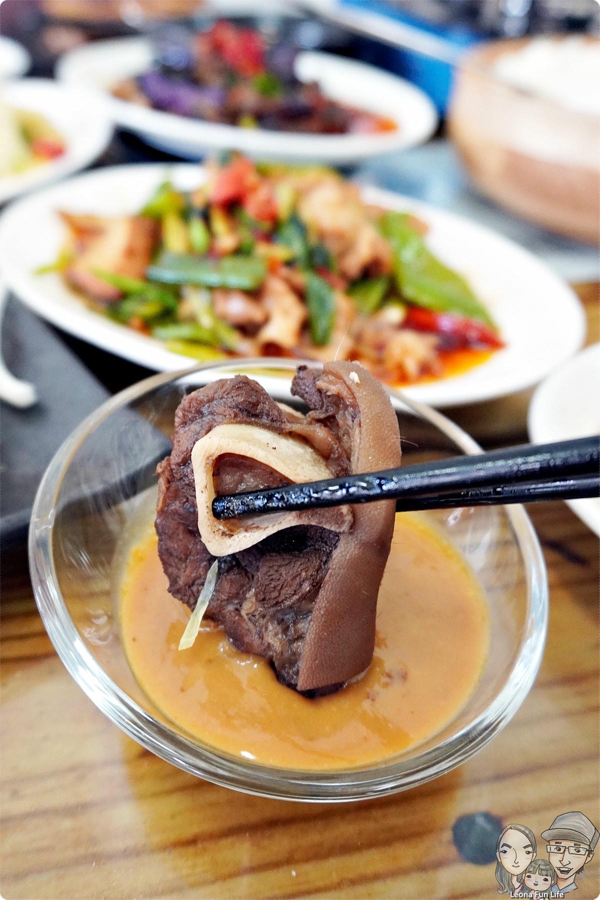 20251027_-168 20251027_-168