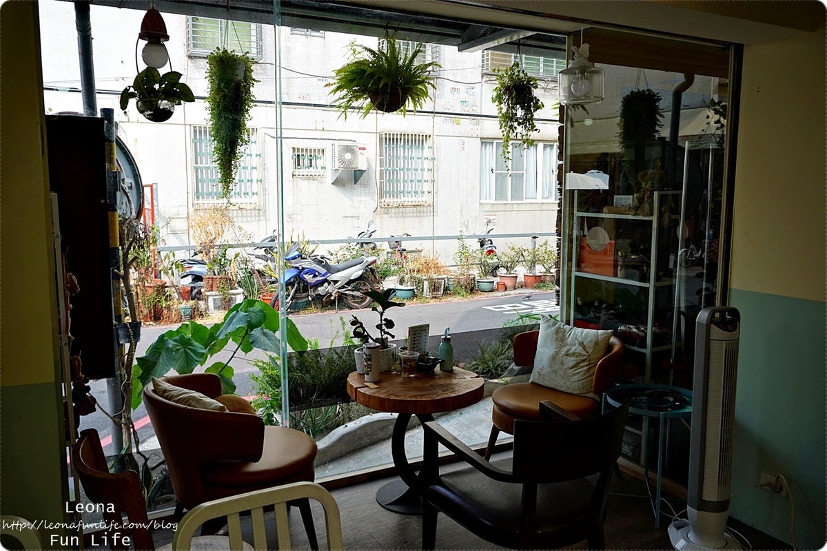 20251027_-92 20251027_-92