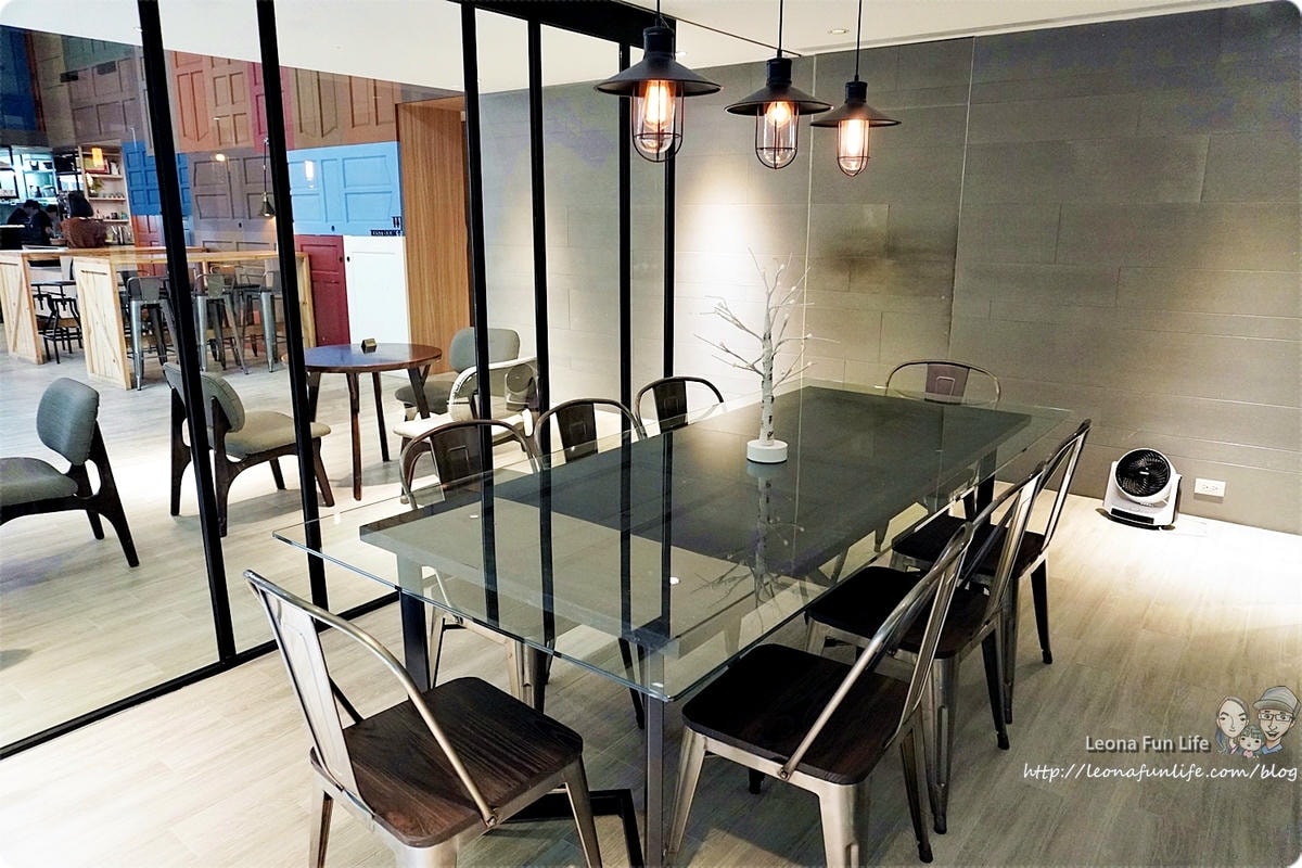 20251027_-102 20251027_-102