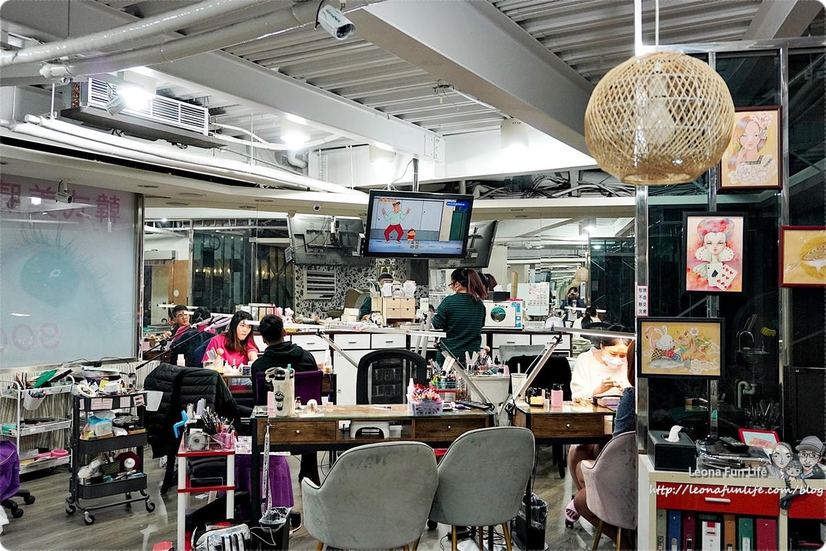 20251027_-228 20251027_-228