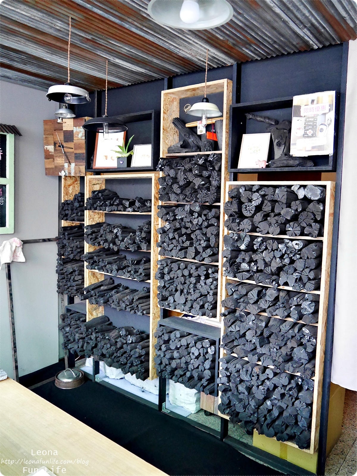 20251027_-61 20251027_-61