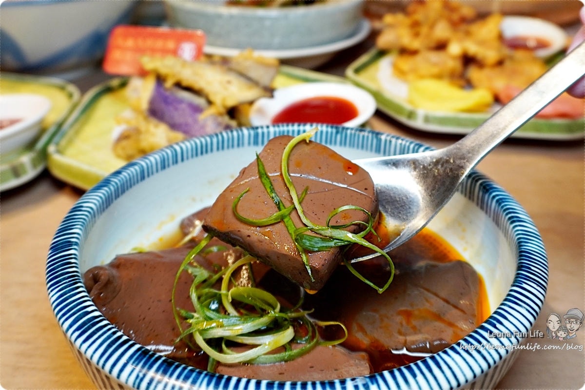 20251027_-107 20251027_-107