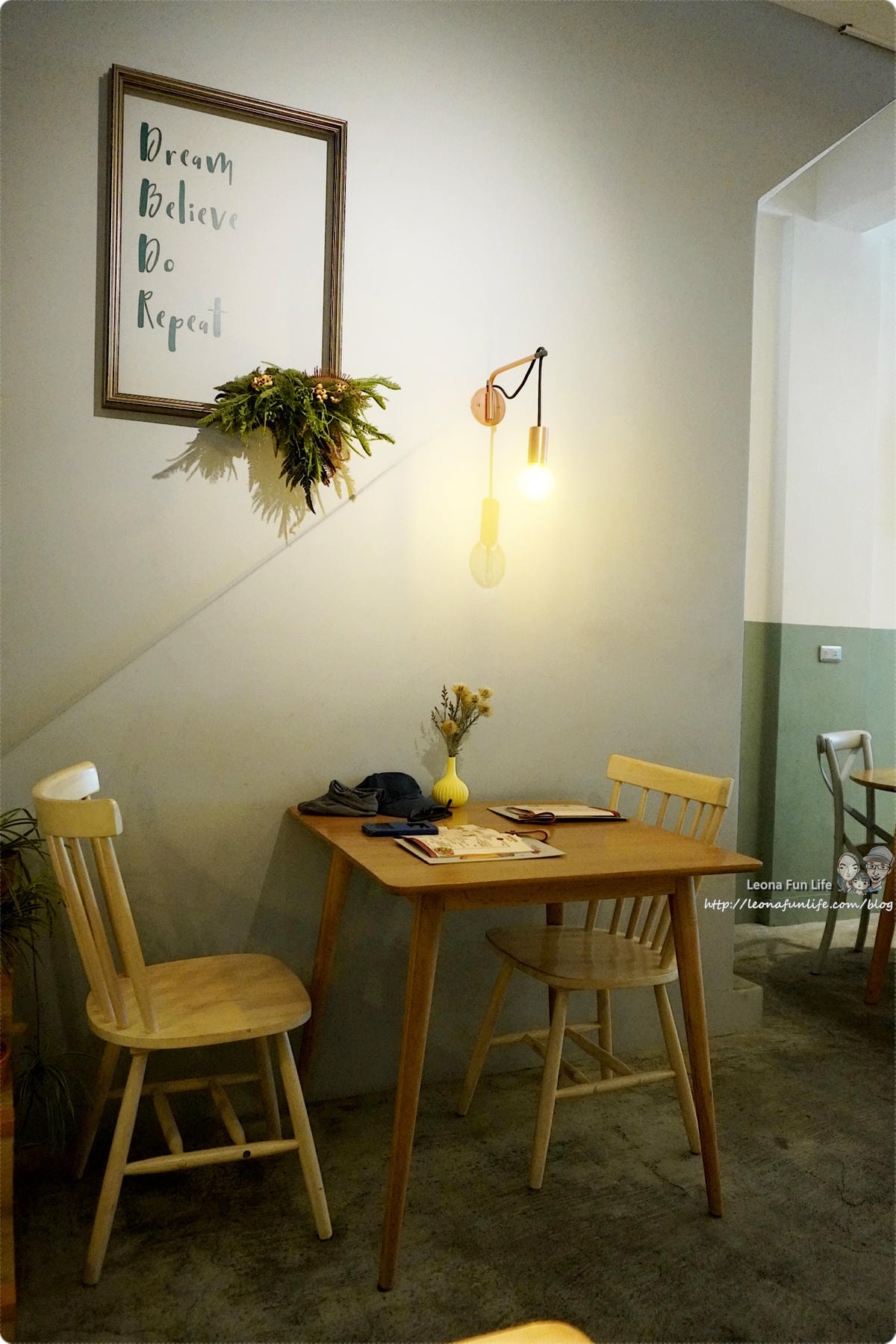 20251027_-161 20251027_-161