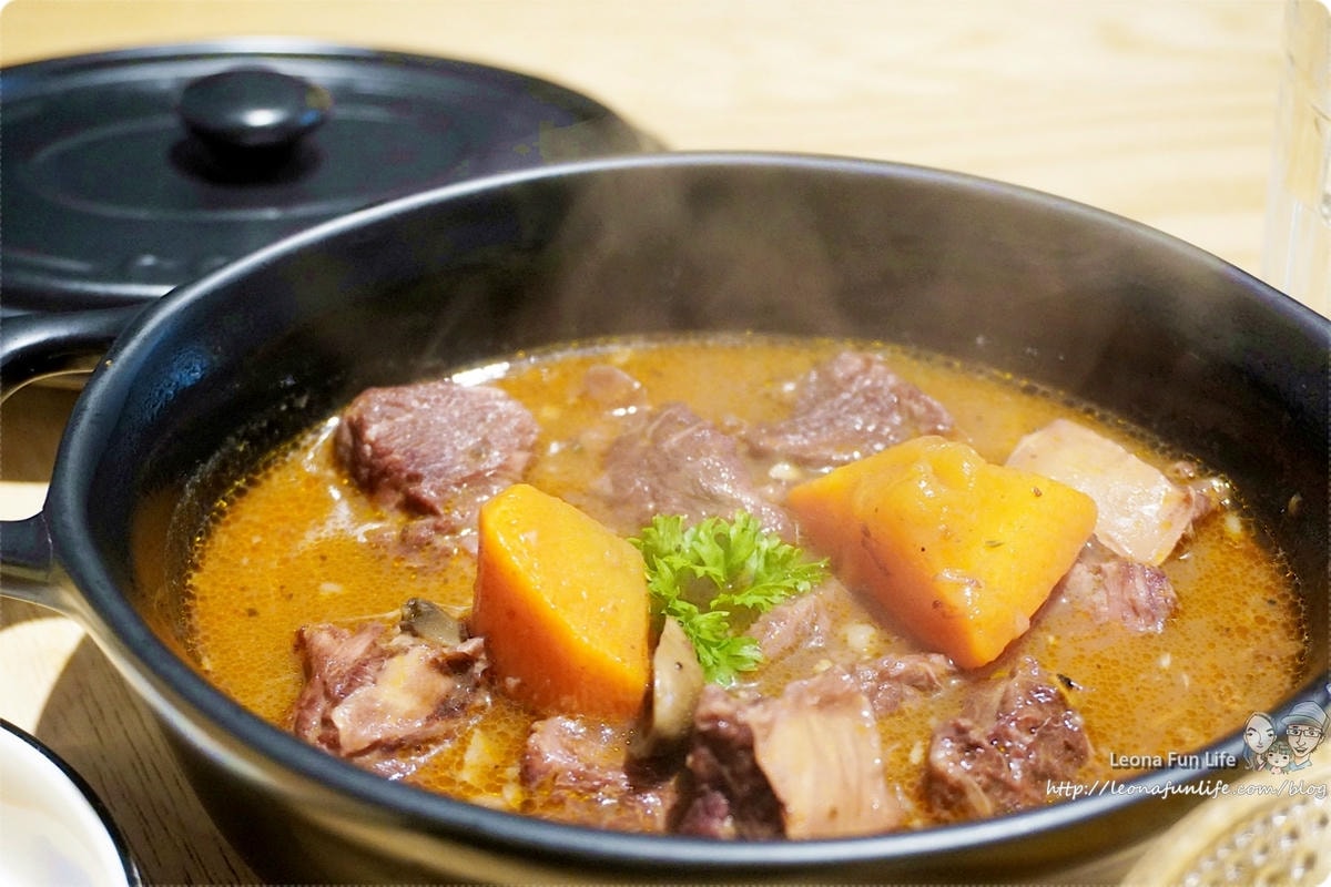 20251027_-165 20251027_-165