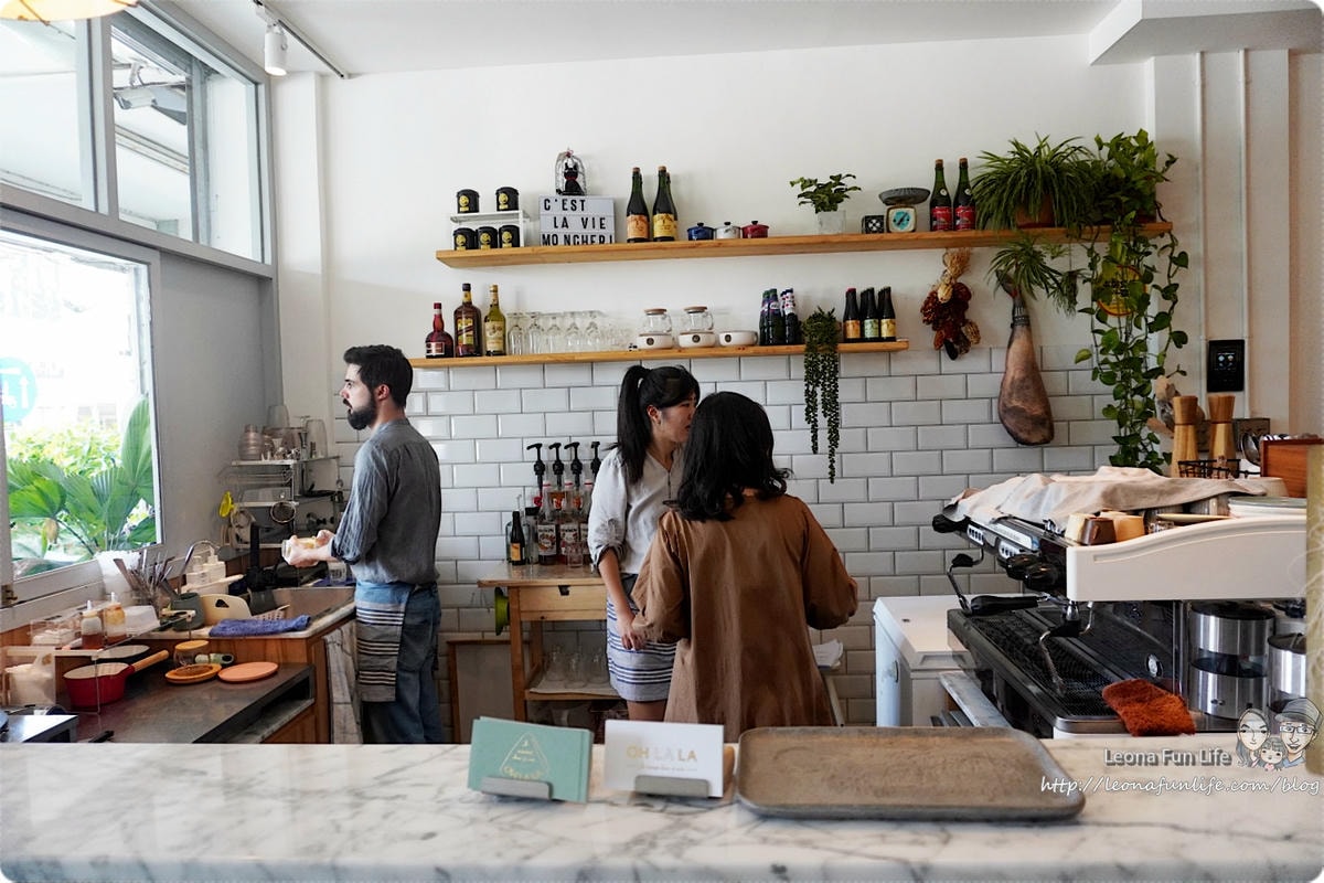 20251027_-173 20251027_-173