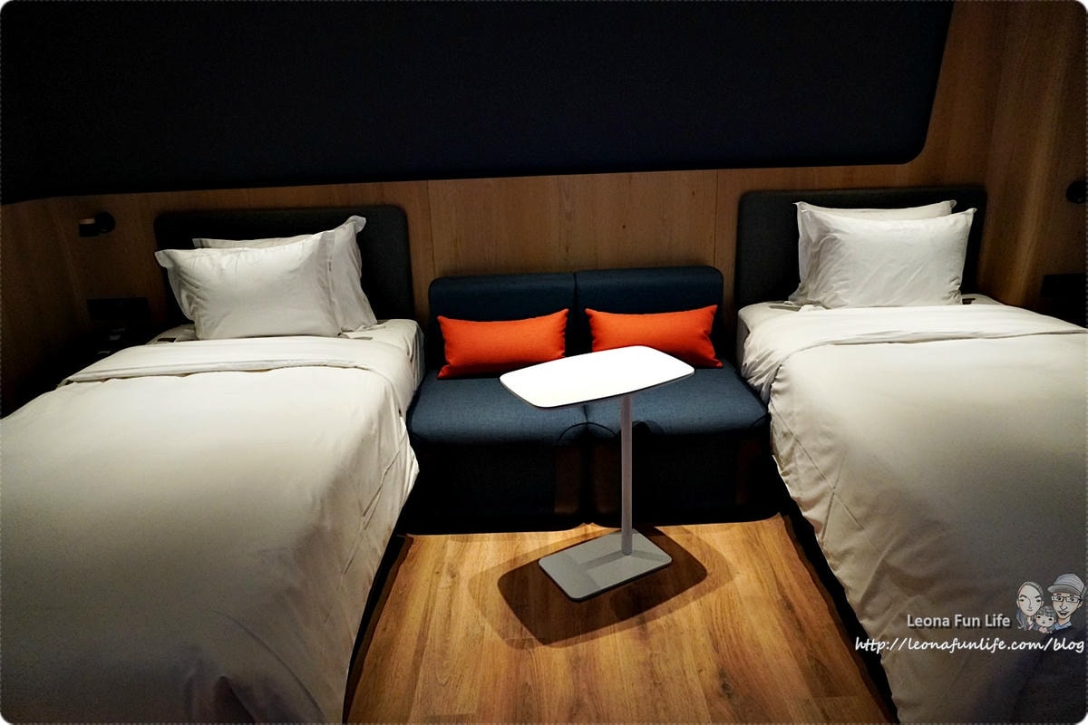 20251027_-223 20251027_-223