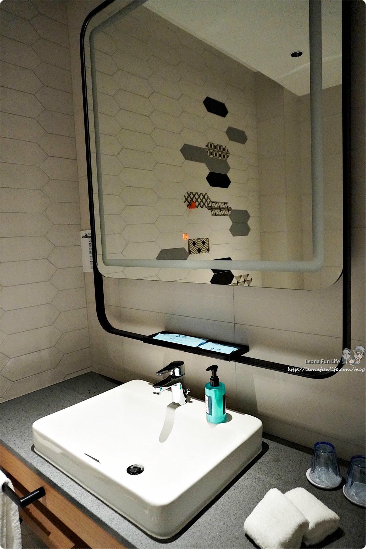 20251027_-226 20251027_-226