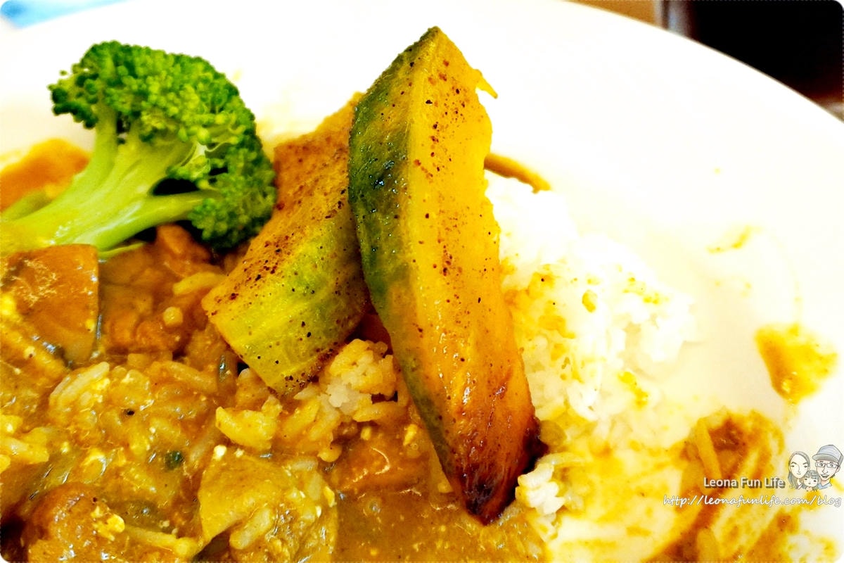 20251027_-74 20251027_-74