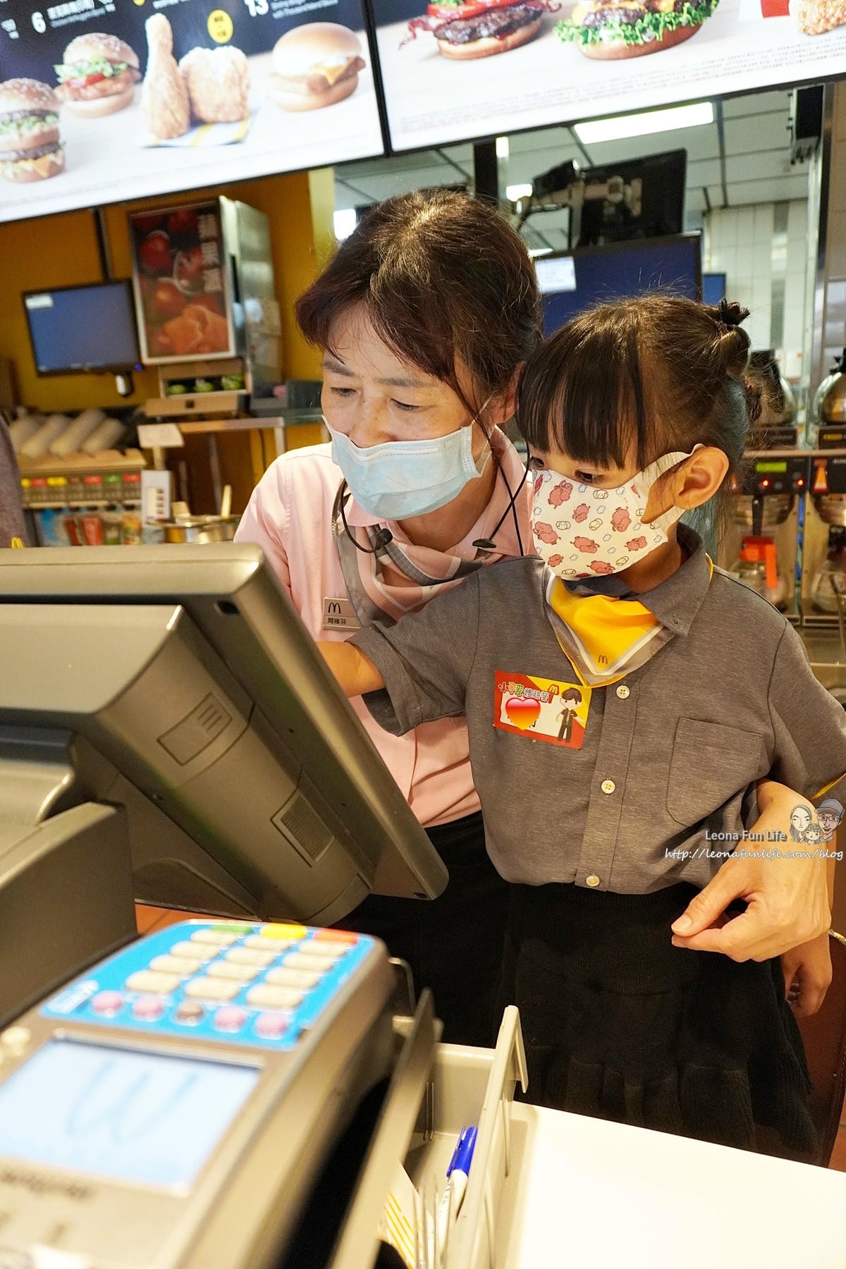 20251027_-285 20251027_-285