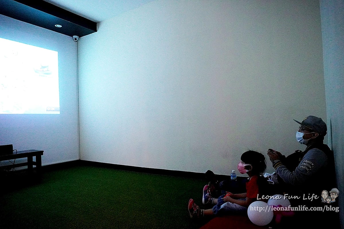 20251027_-236 20251027_-236