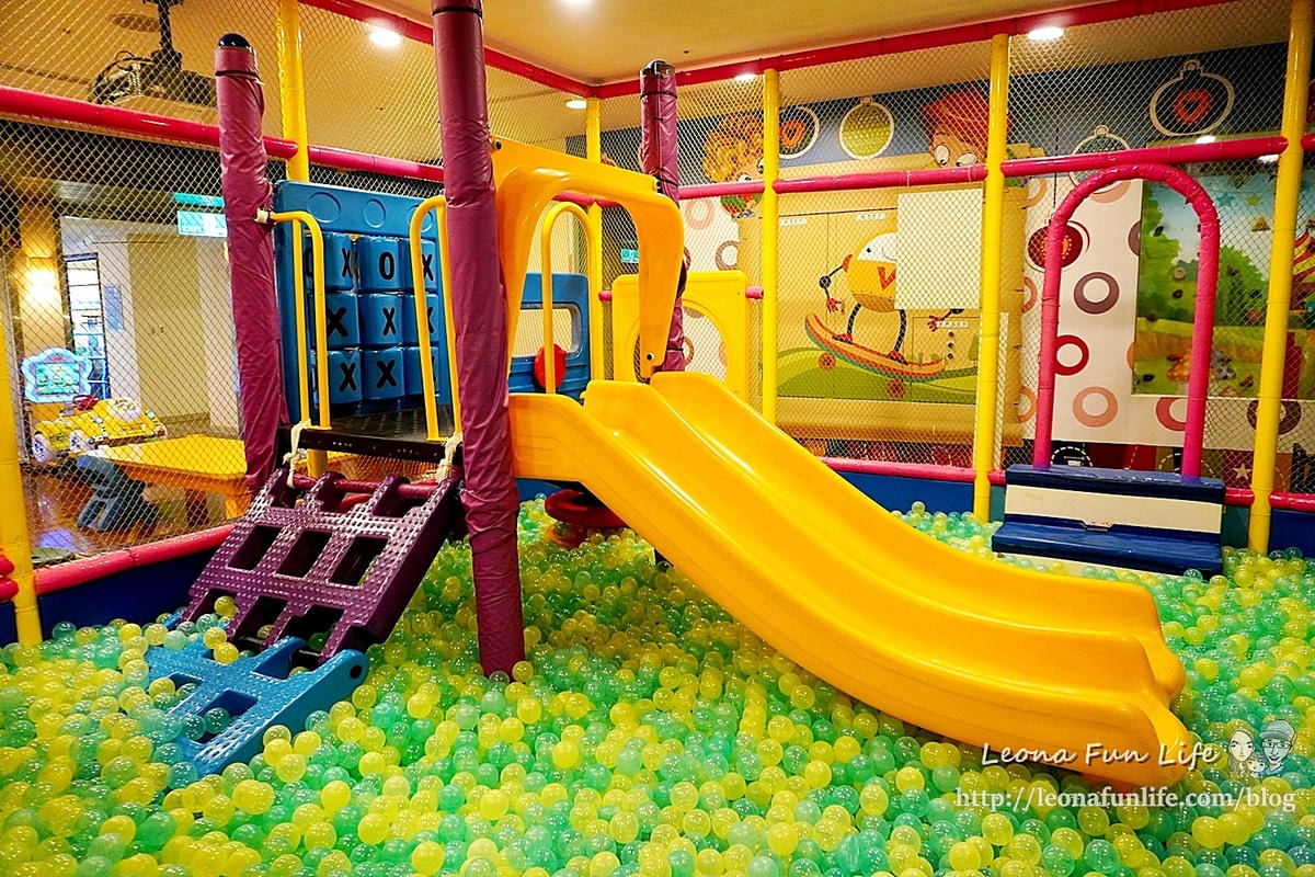 20251027_-237 20251027_-237